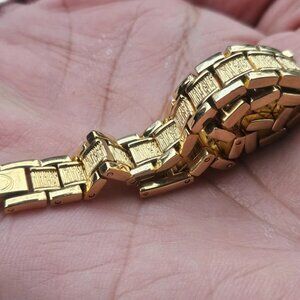 Elgin Bracelet Gold Tone Fashion Unisex Wrist Band Fancy Jewelry Size 6 in NWOT